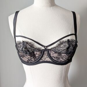 Victoria's Secret Very Sexy Black Lace Balconette Demi Bra 32B